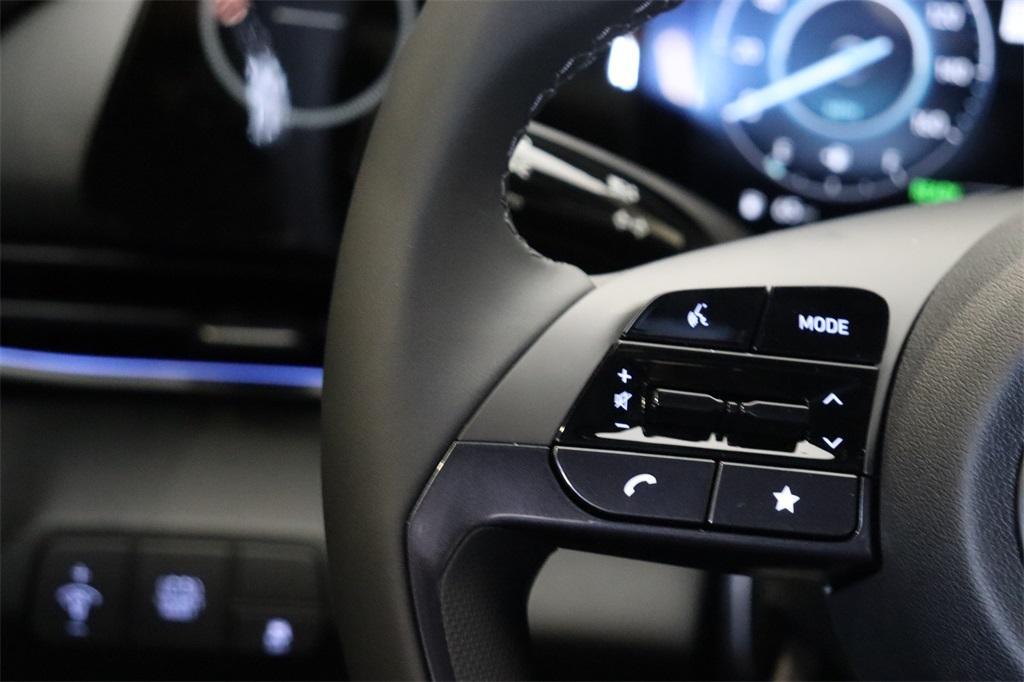 new 2025 Hyundai Elantra car, priced at $22,595