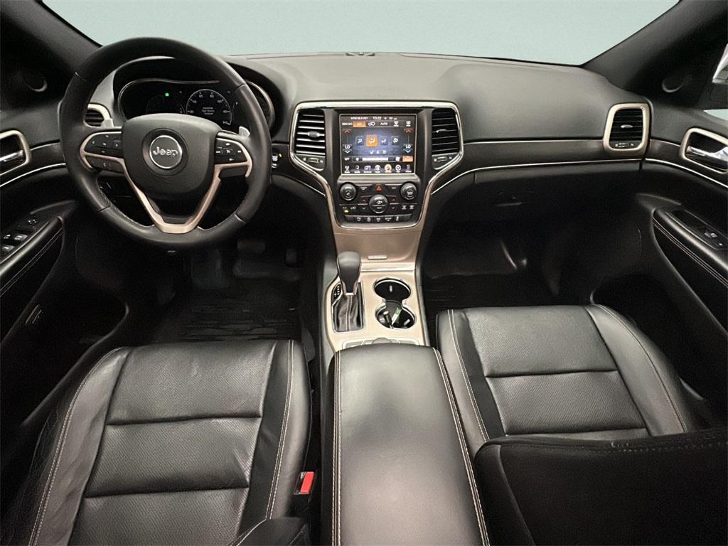 used 2017 Jeep Grand Cherokee car, priced at $18,000