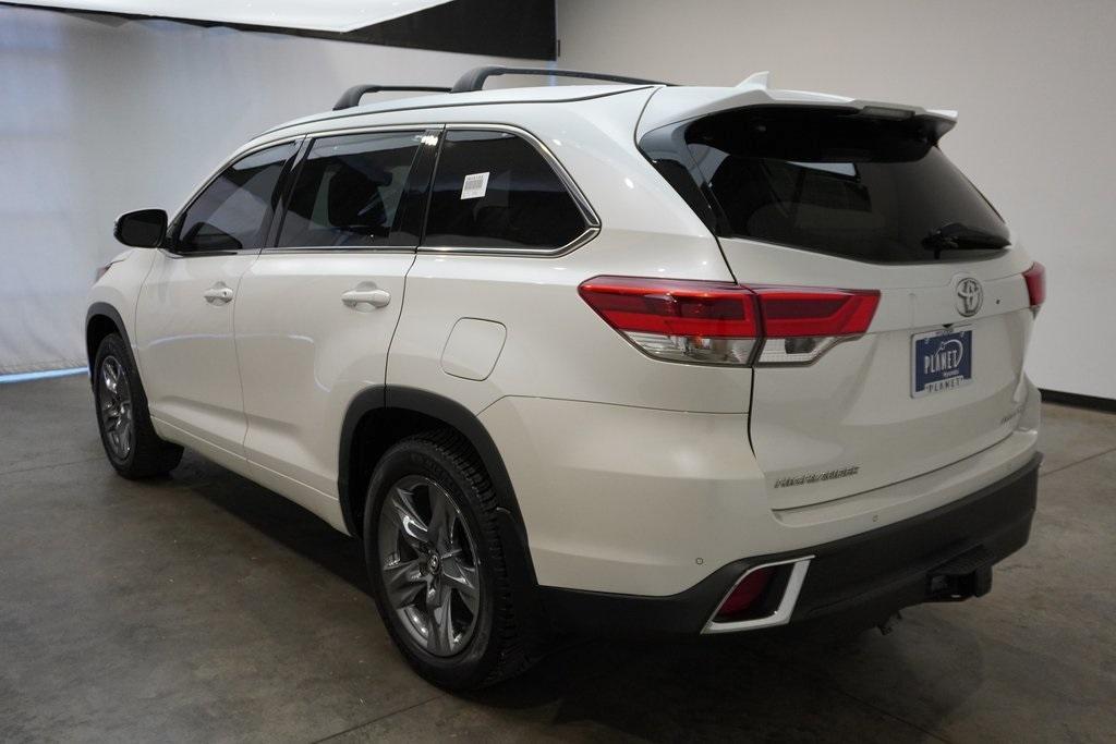 used 2018 Toyota Highlander car, priced at $26,750