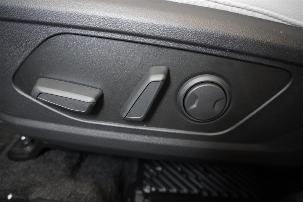 new 2025 Hyundai TUCSON Hybrid car, priced at $42,110