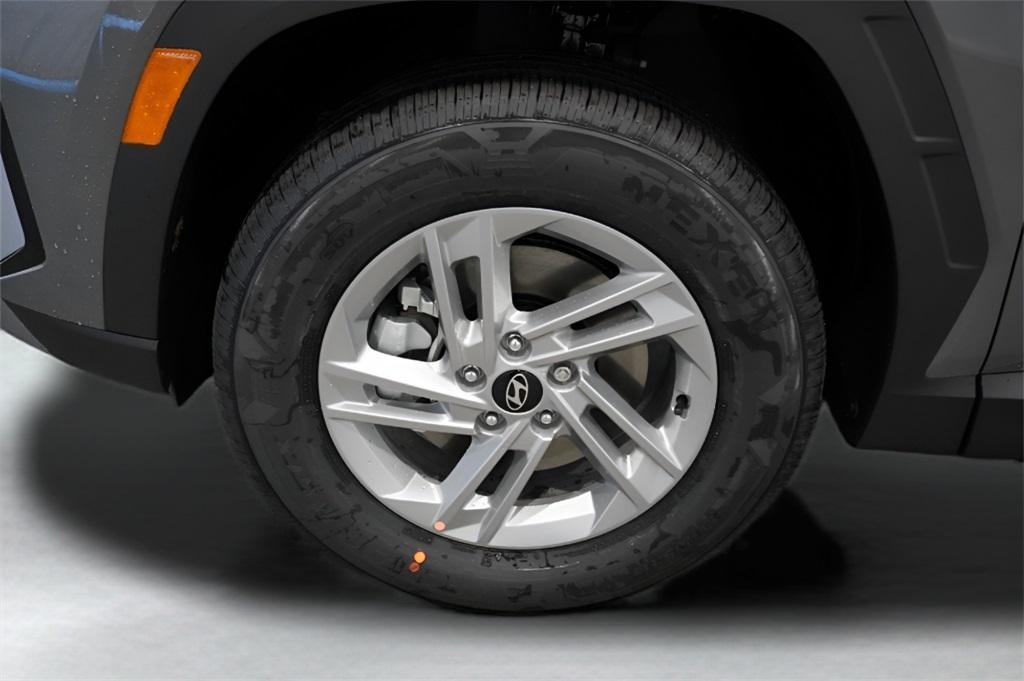 new 2025 Hyundai Tucson car, priced at $27,043