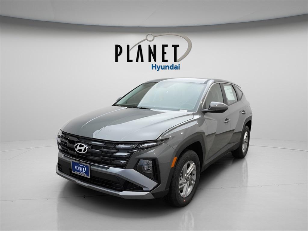 new 2025 Hyundai Tucson car, priced at $27,043
