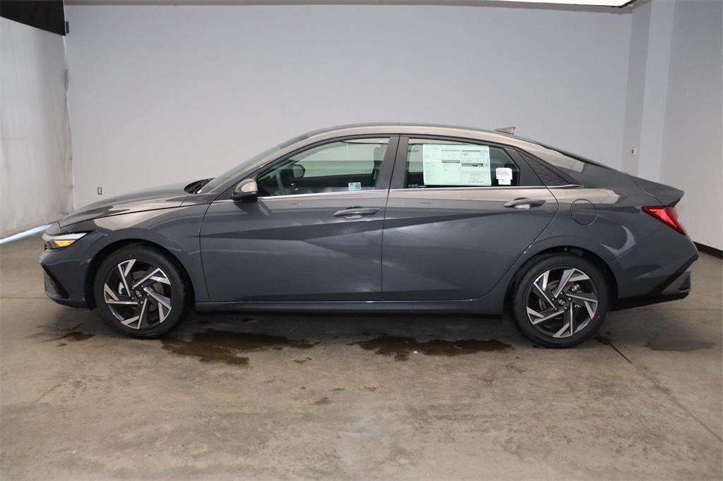 new 2024 Hyundai Elantra HEV car, priced at $30,905