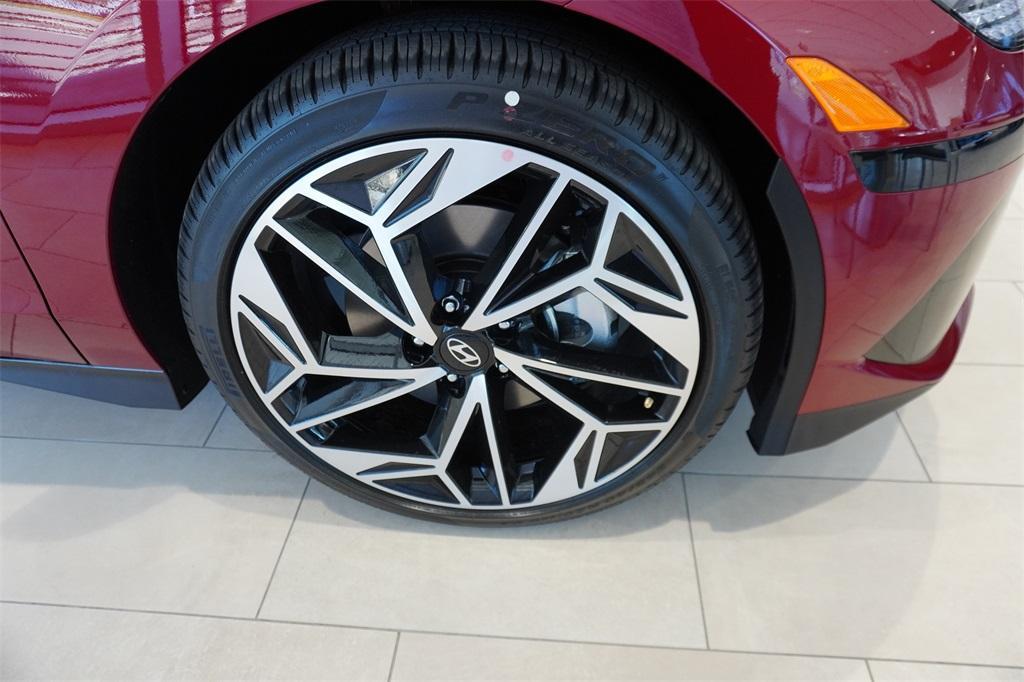 new 2024 Hyundai IONIQ 6 car, priced at $46,588