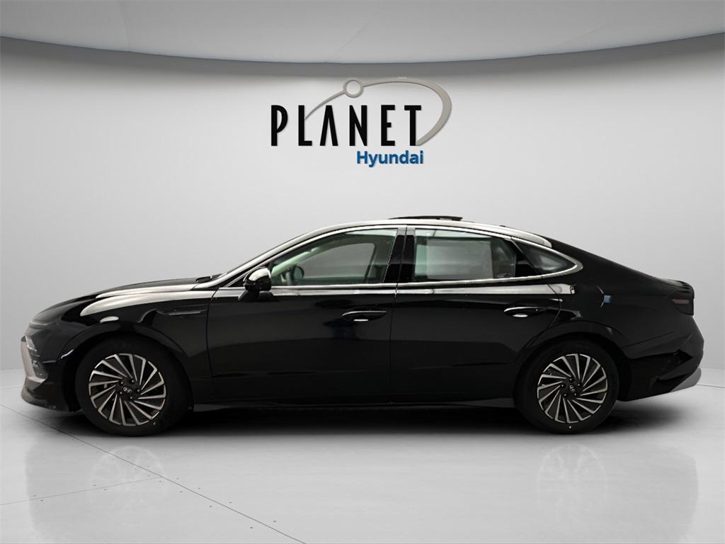 new 2026 Hyundai Sonata Hybrid car, priced at $39,150