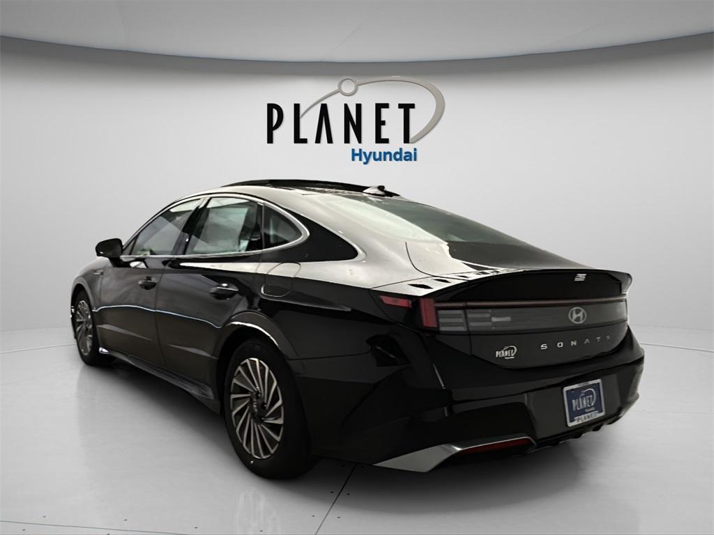 new 2026 Hyundai Sonata Hybrid car, priced at $39,150
