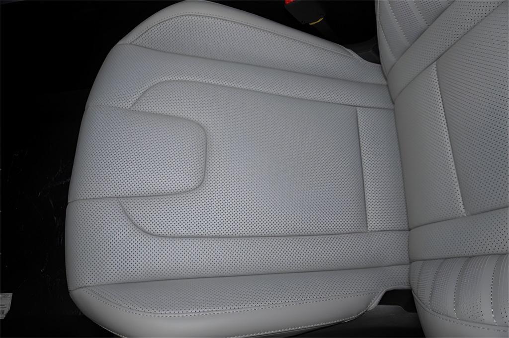 new 2025 Hyundai ELANTRA HEV car, priced at $25,521