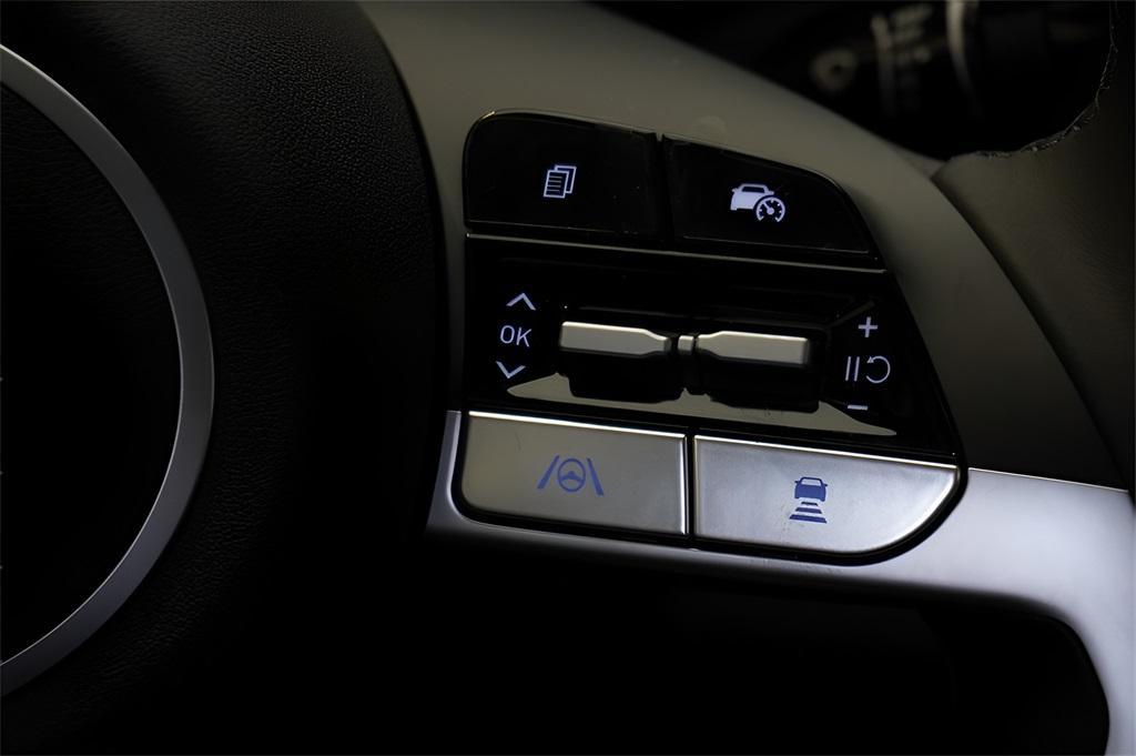 new 2025 Hyundai ELANTRA HEV car, priced at $25,866