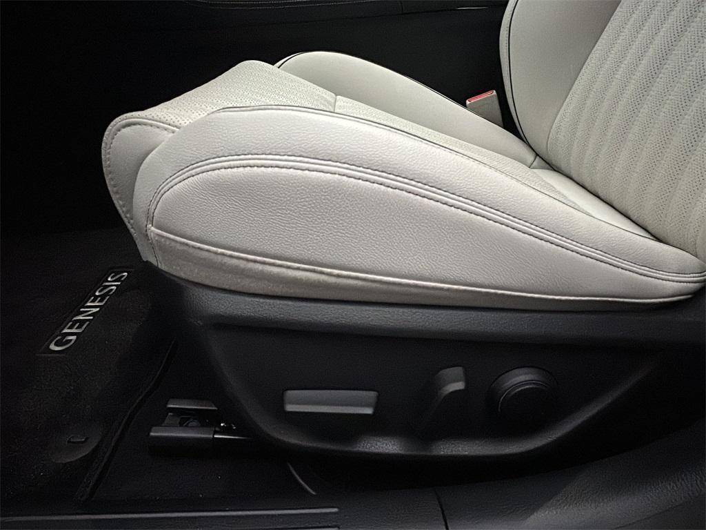 used 2025 Genesis G70 car, priced at $42,000