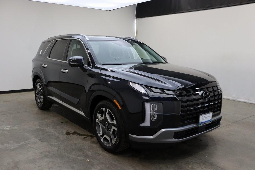 used 2024 Hyundai Palisade car, priced at $44,450