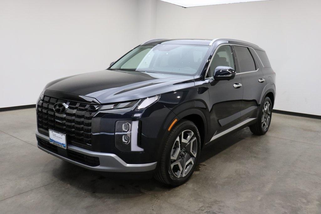 used 2024 Hyundai Palisade car, priced at $44,450