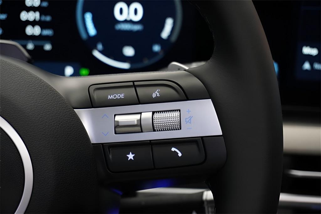 new 2025 Hyundai TUCSON Hybrid car, priced at $34,064
