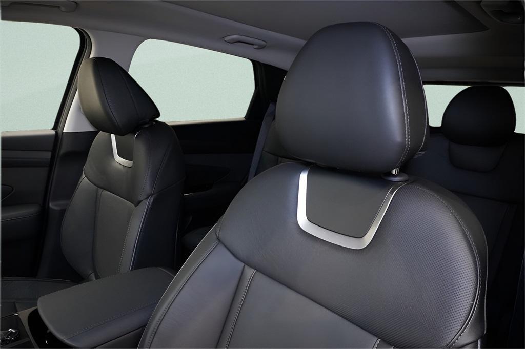 new 2025 Hyundai Tucson car, priced at $40,082