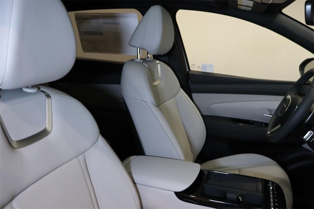 new 2025 Hyundai TUCSON Plug-In Hybrid car, priced at $49,400