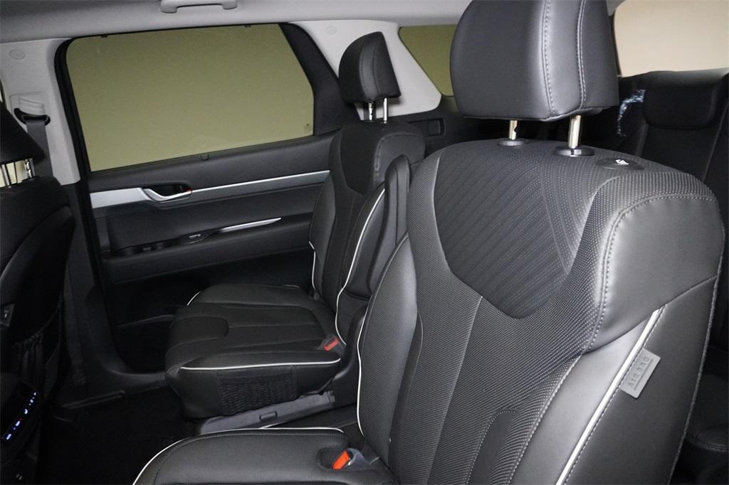 new 2025 Hyundai Palisade car, priced at $45,915