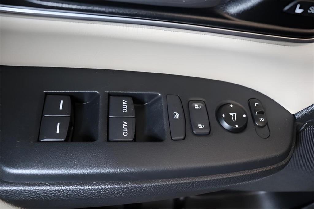 used 2018 Honda CR-V car, priced at $19,500