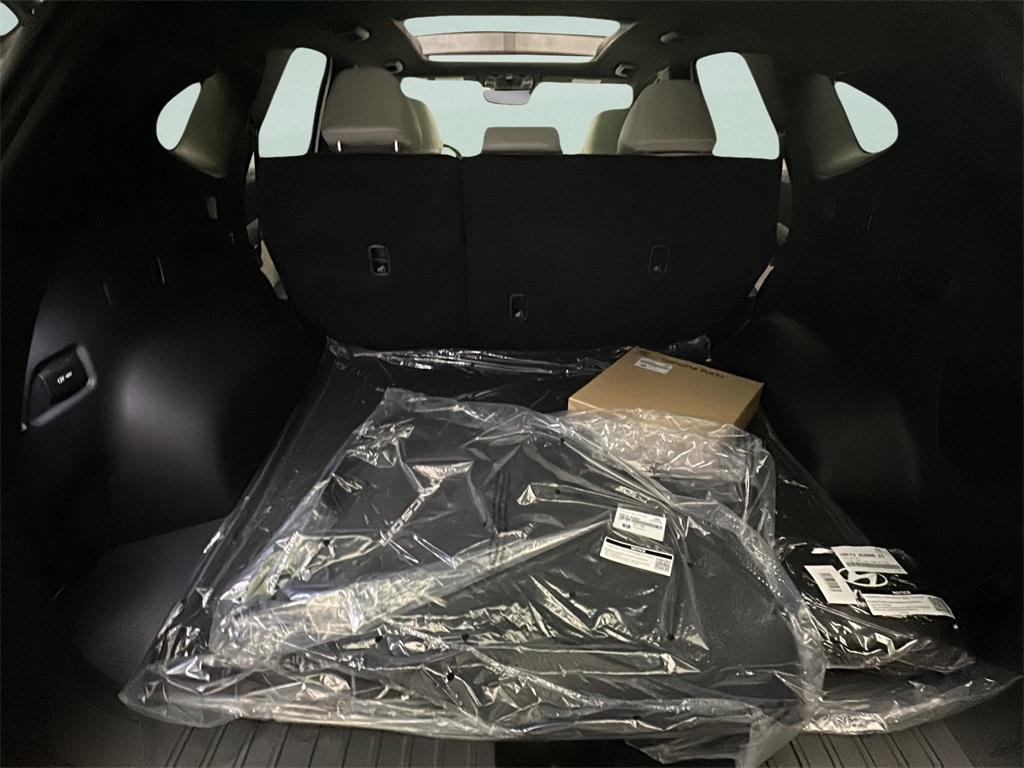 new 2026 Hyundai TUCSON Hybrid car, priced at $40,730