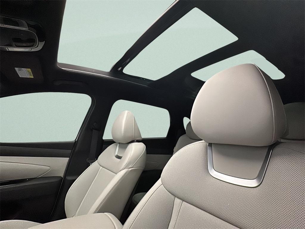 new 2026 Hyundai TUCSON Hybrid car, priced at $40,730