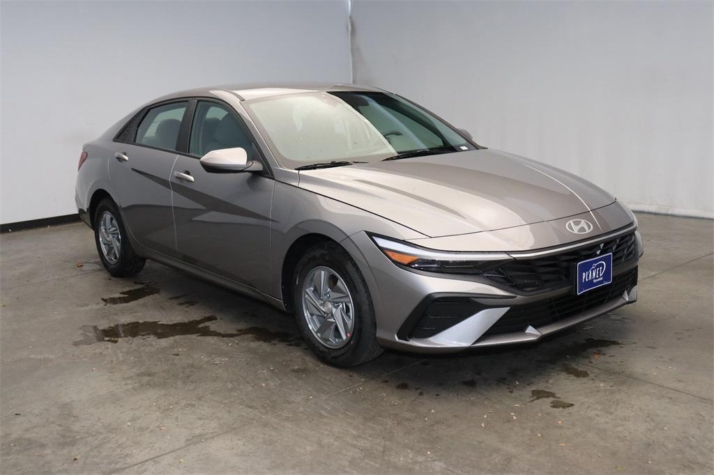 new 2025 Hyundai Elantra car, priced at $23,173