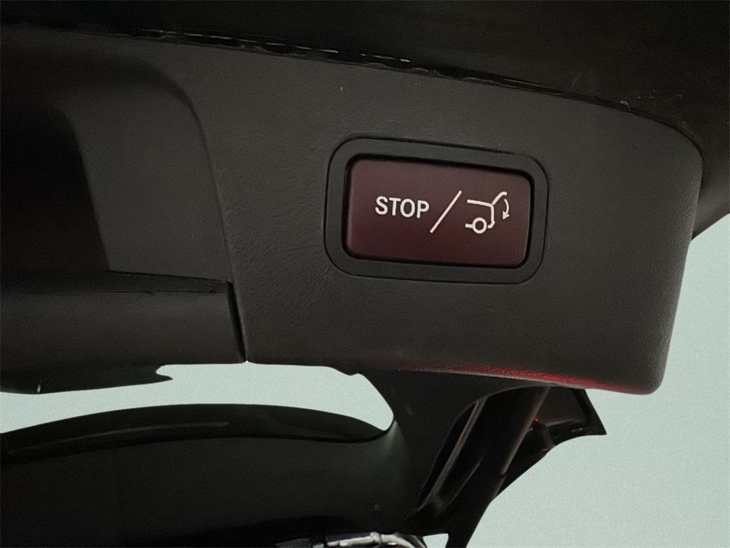 used 2018 Mercedes-Benz GLA 250 car, priced at $15,500