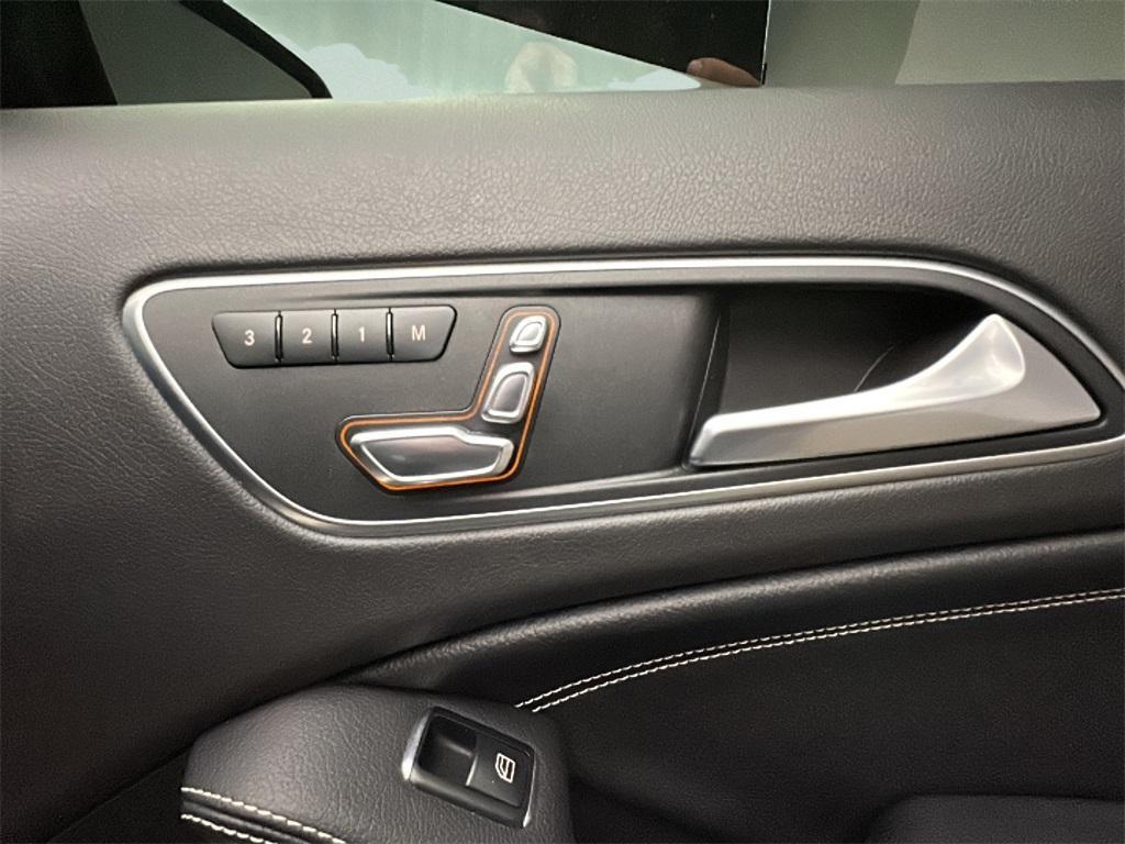 used 2018 Mercedes-Benz GLA 250 car, priced at $15,500