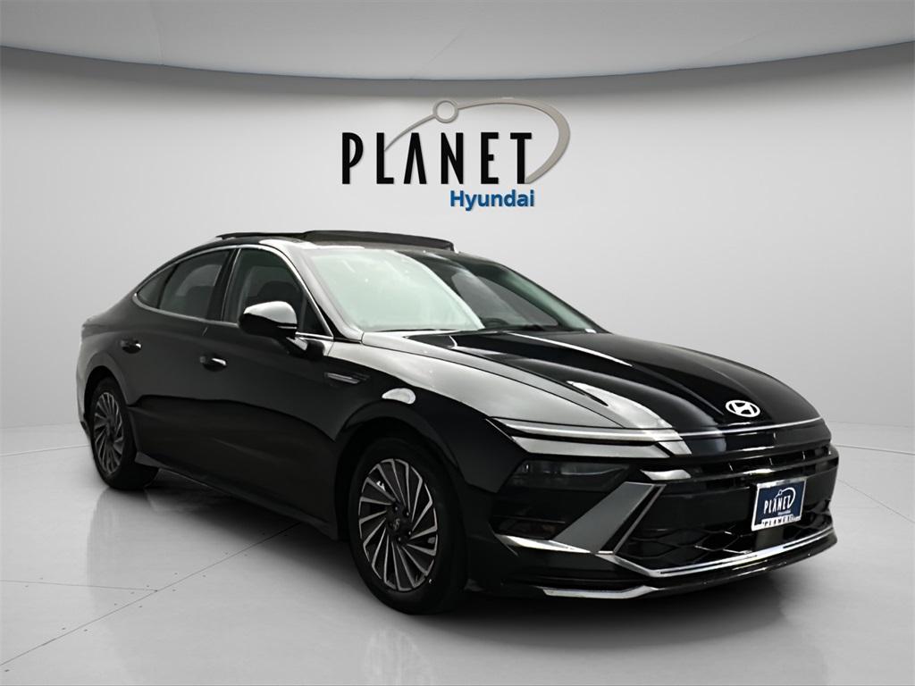 new 2026 Hyundai Sonata Hybrid car, priced at $32,795