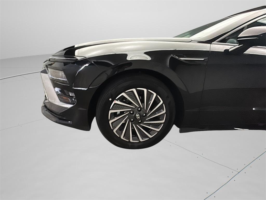 new 2026 Hyundai Sonata Hybrid car, priced at $32,795