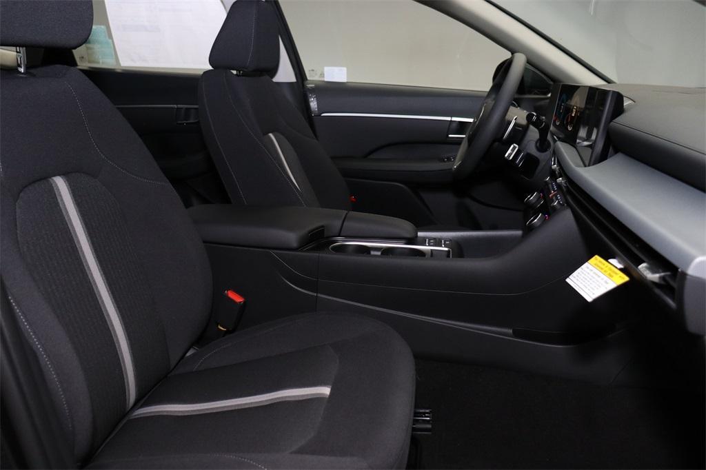 new 2025 Hyundai Sonata car, priced at $30,580