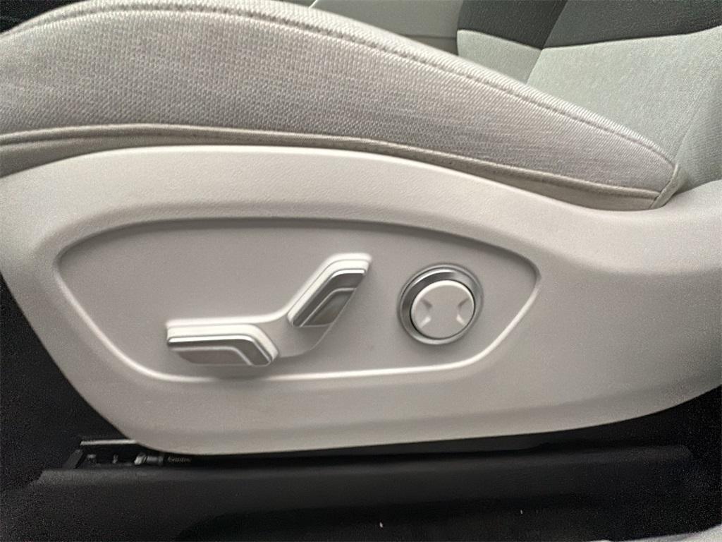 new 2026 Hyundai IONIQ 9 car, priced at $59,006