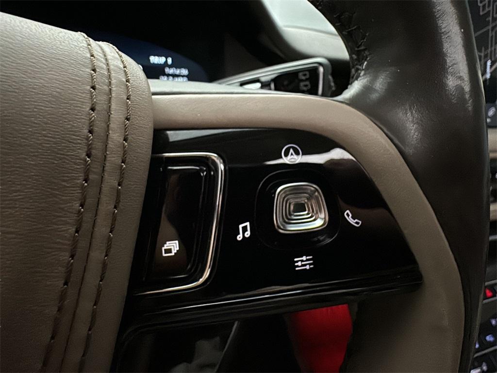 used 2020 Lincoln Aviator car, priced at $31,000