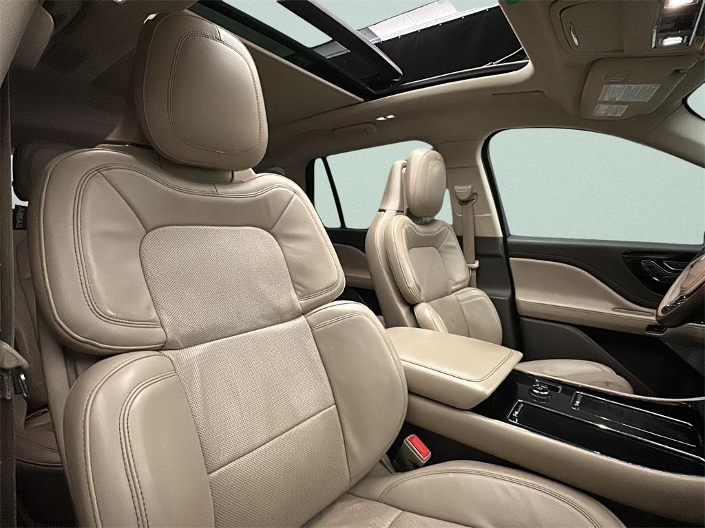 used 2020 Lincoln Aviator car, priced at $31,000