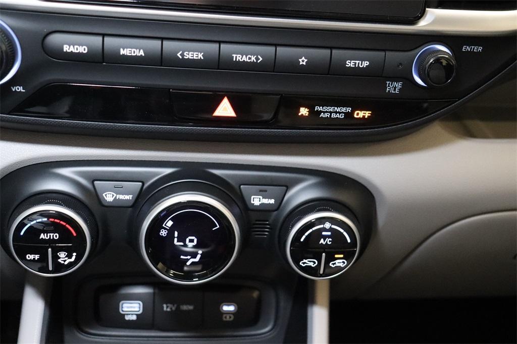 new 2025 Hyundai Venue car, priced at $22,218