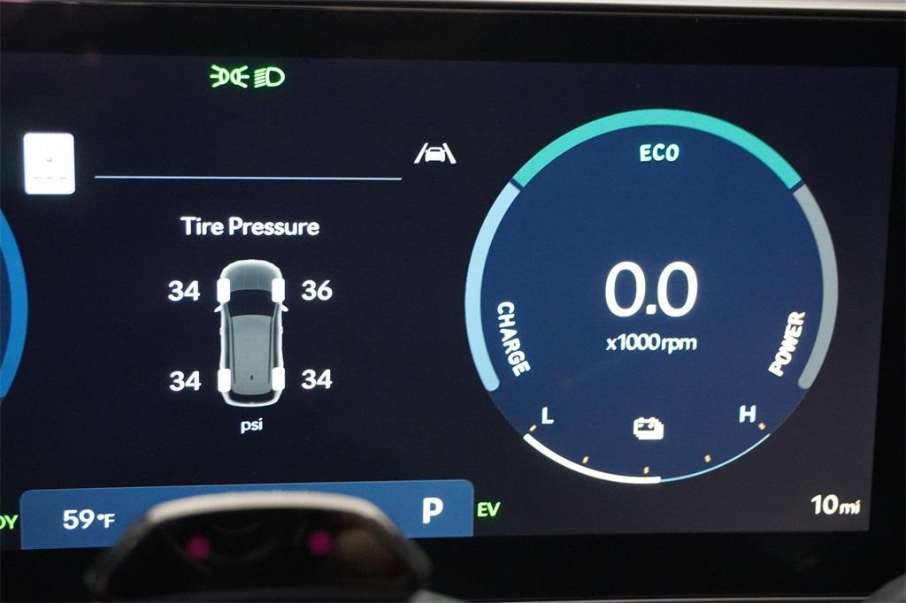 new 2025 Hyundai TUCSON Hybrid car, priced at $41,004