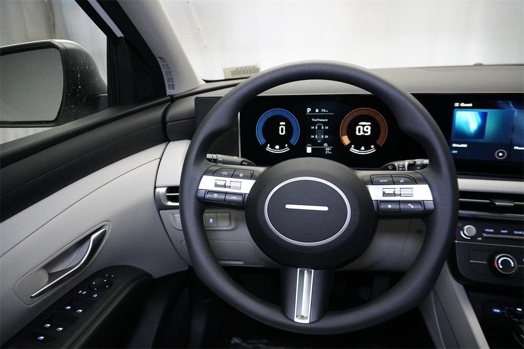 new 2025 Hyundai Tucson car, priced at $30,580