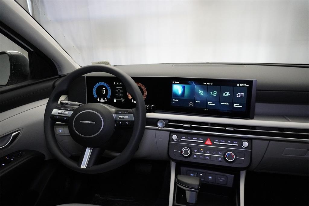 new 2025 Hyundai Tucson car, priced at $30,580