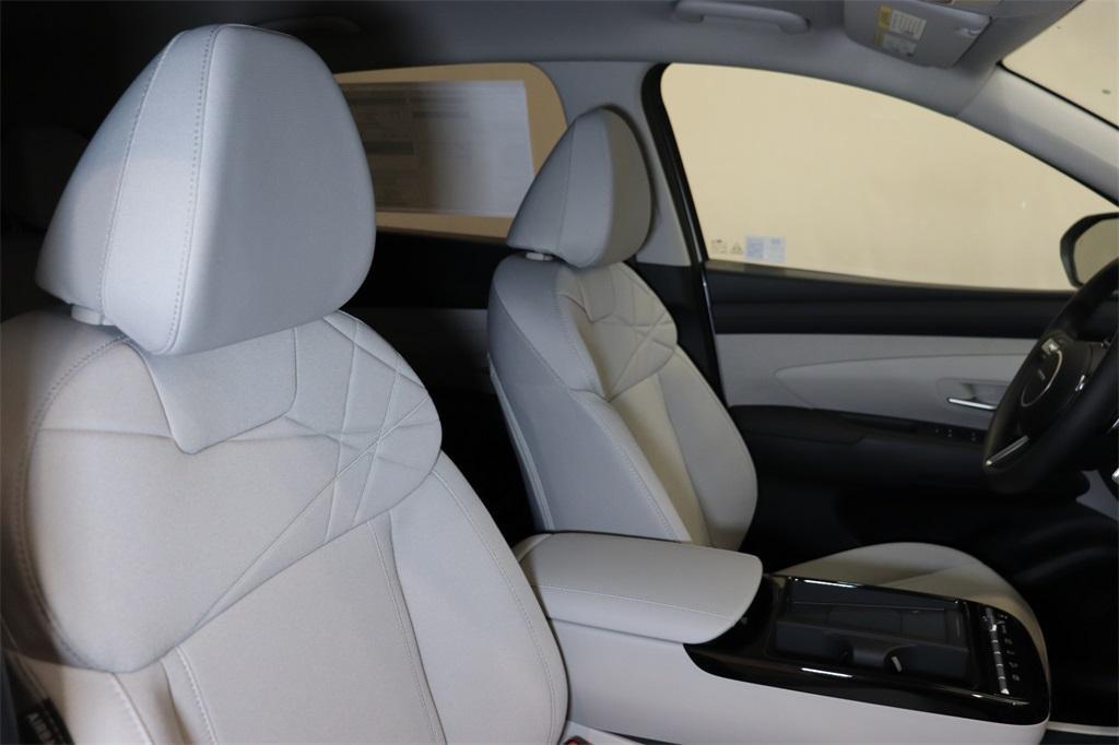 new 2025 Hyundai TUCSON Plug-In Hybrid car, priced at $42,260
