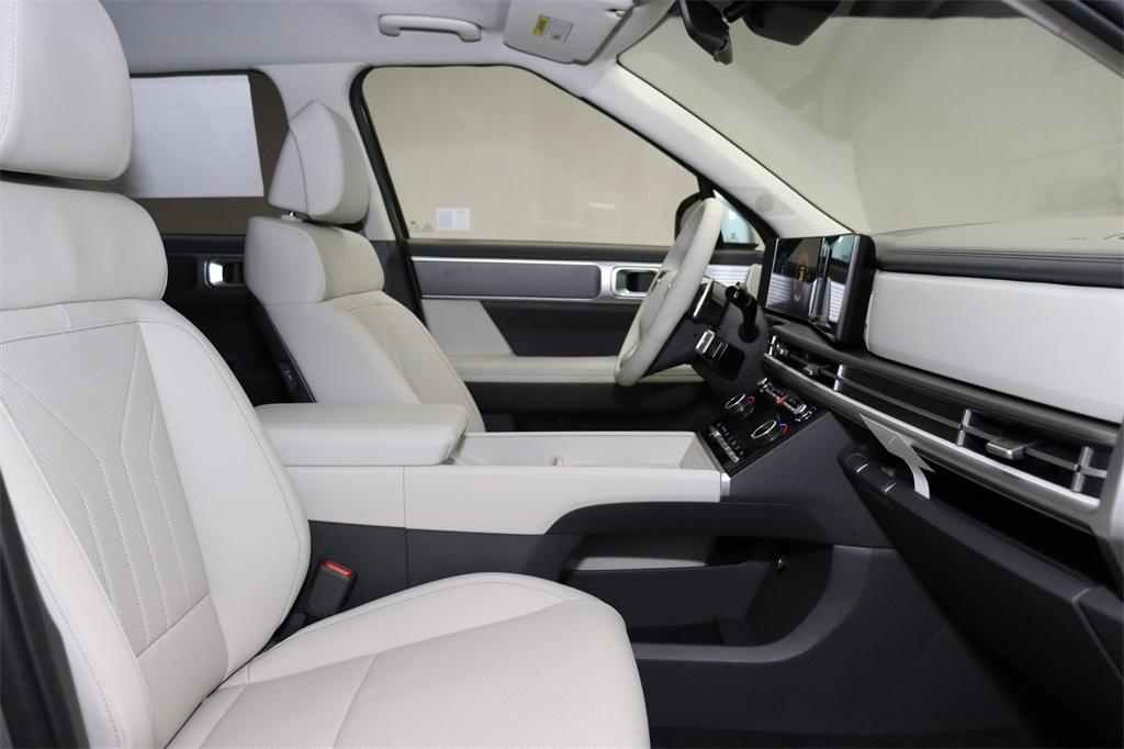 new 2025 Hyundai Santa Fe car, priced at $38,705