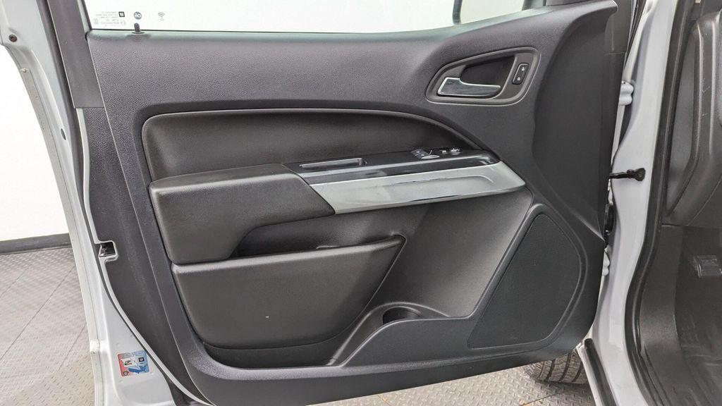 used 2022 Chevrolet Colorado car, priced at $13,399