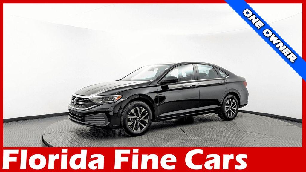 used 2024 Volkswagen Jetta car, priced at $15,999