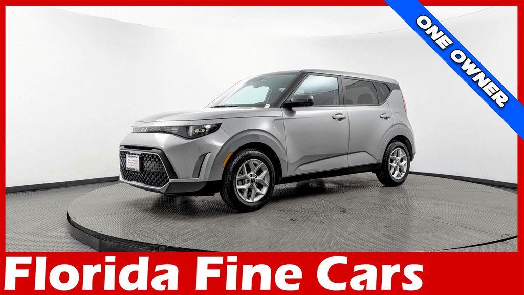 used 2023 Kia Soul car, priced at $12,899