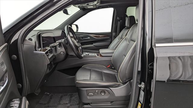 used 2022 Cadillac Escalade ESV car, priced at $59,999