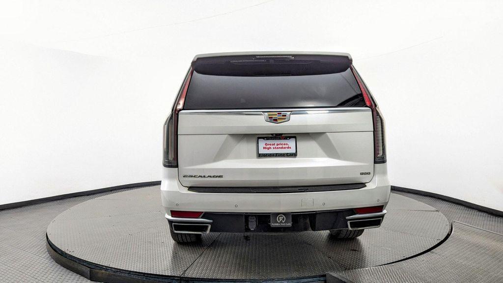 used 2022 Cadillac Escalade ESV car, priced at $54,299