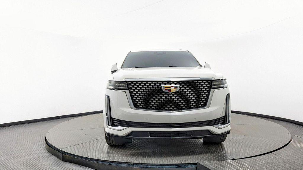 used 2022 Cadillac Escalade ESV car, priced at $54,299
