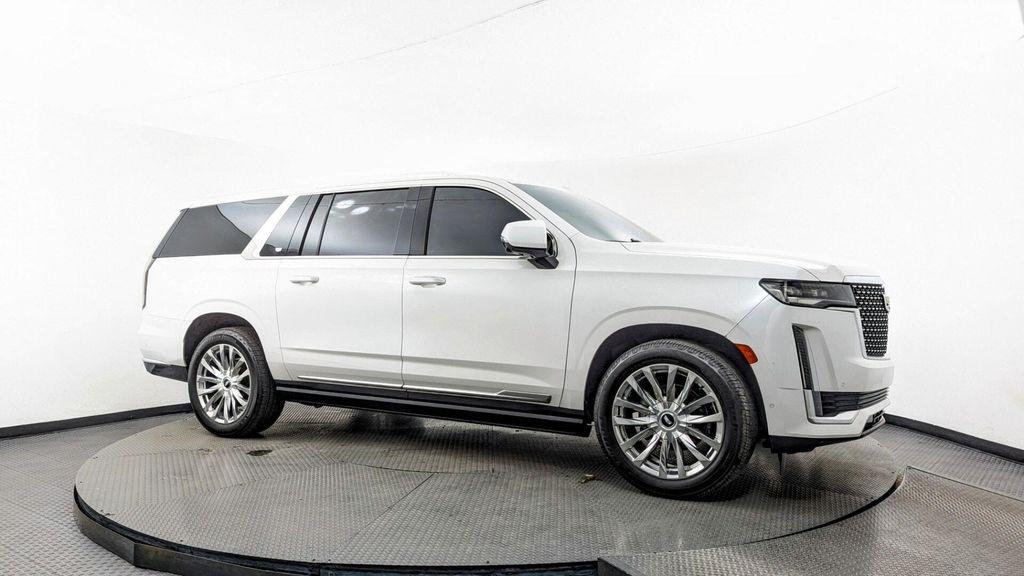 used 2022 Cadillac Escalade ESV car, priced at $54,299