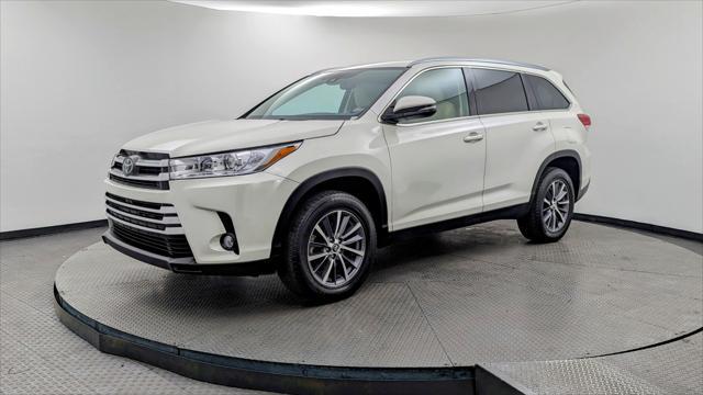 used 2019 Toyota Highlander car, priced at $23,799
