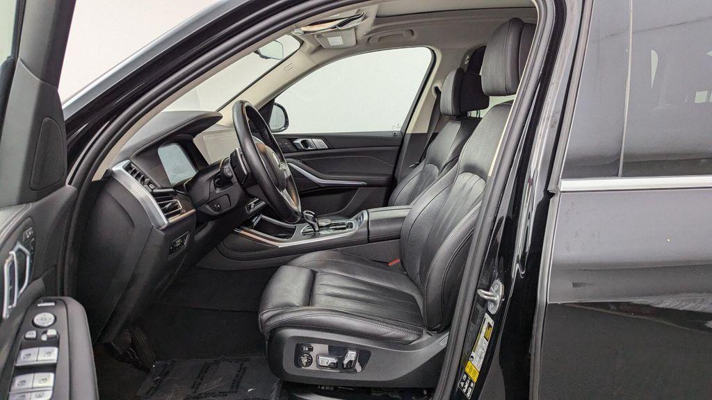 used 2022 BMW X7 car, priced at $37,998