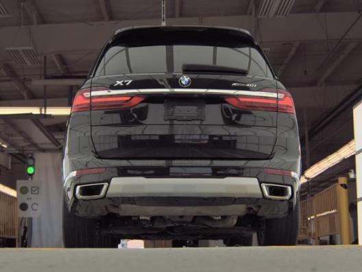used 2022 BMW X7 car, priced at $42,999