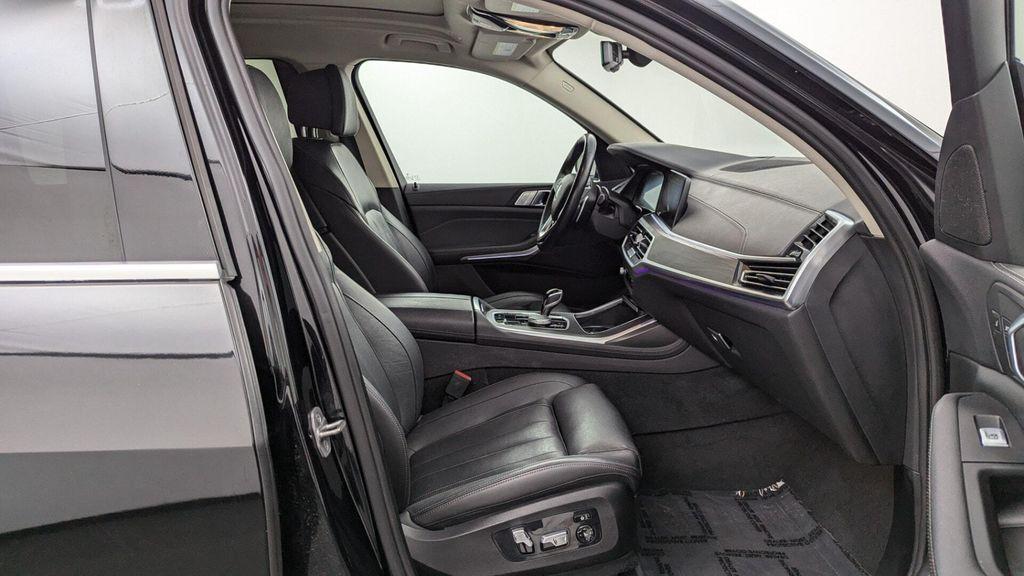 used 2022 BMW X7 car, priced at $37,998