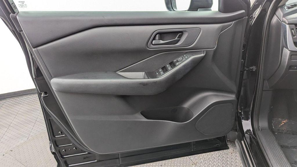 used 2024 Nissan Rogue car, priced at $18,399