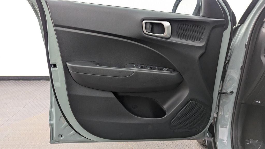 used 2025 Hyundai Venue car, priced at $17,499